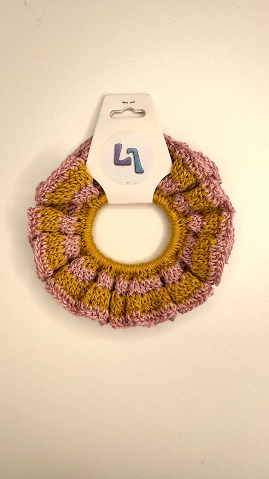 STRIPEY SCRUNCHIE