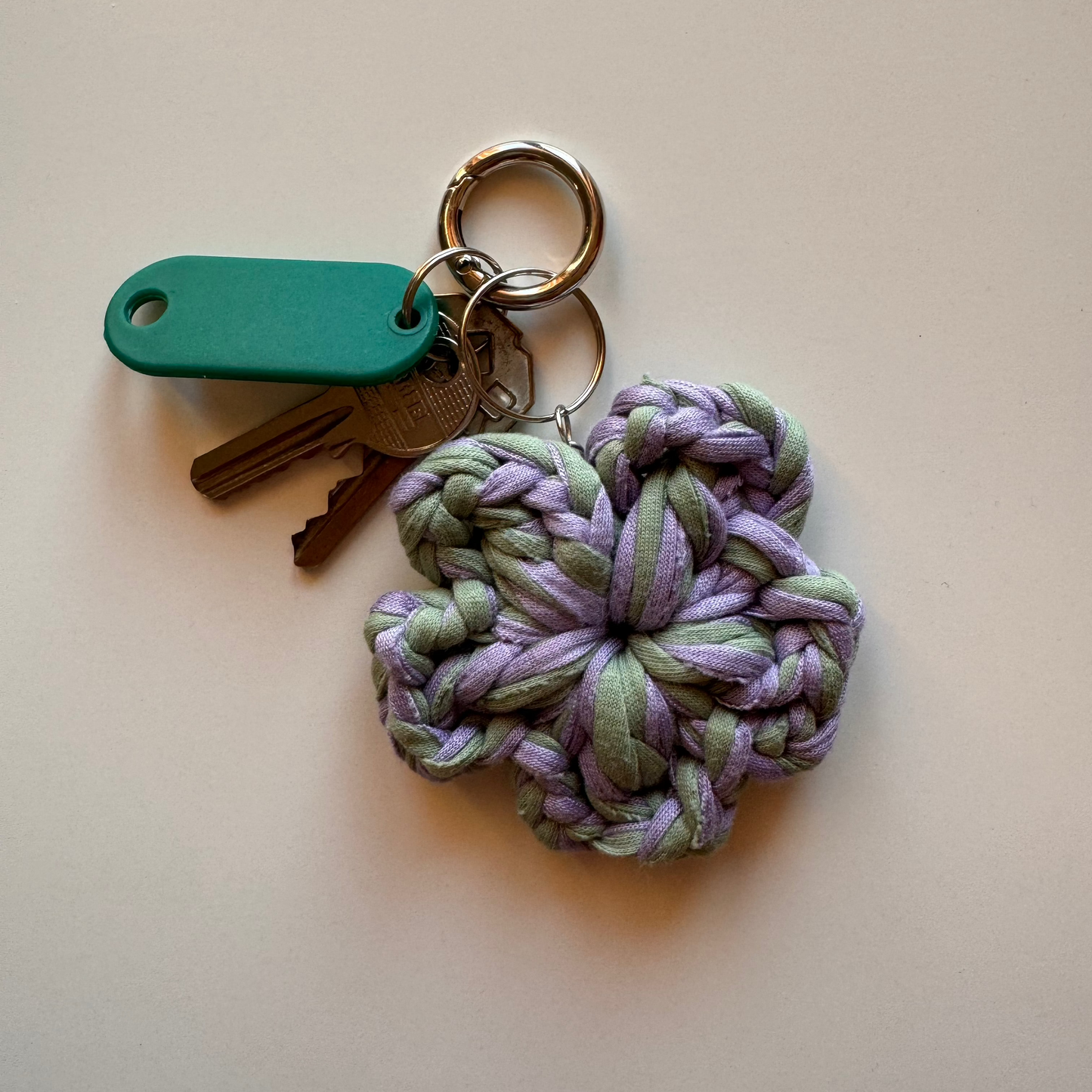 Flower Keychain M