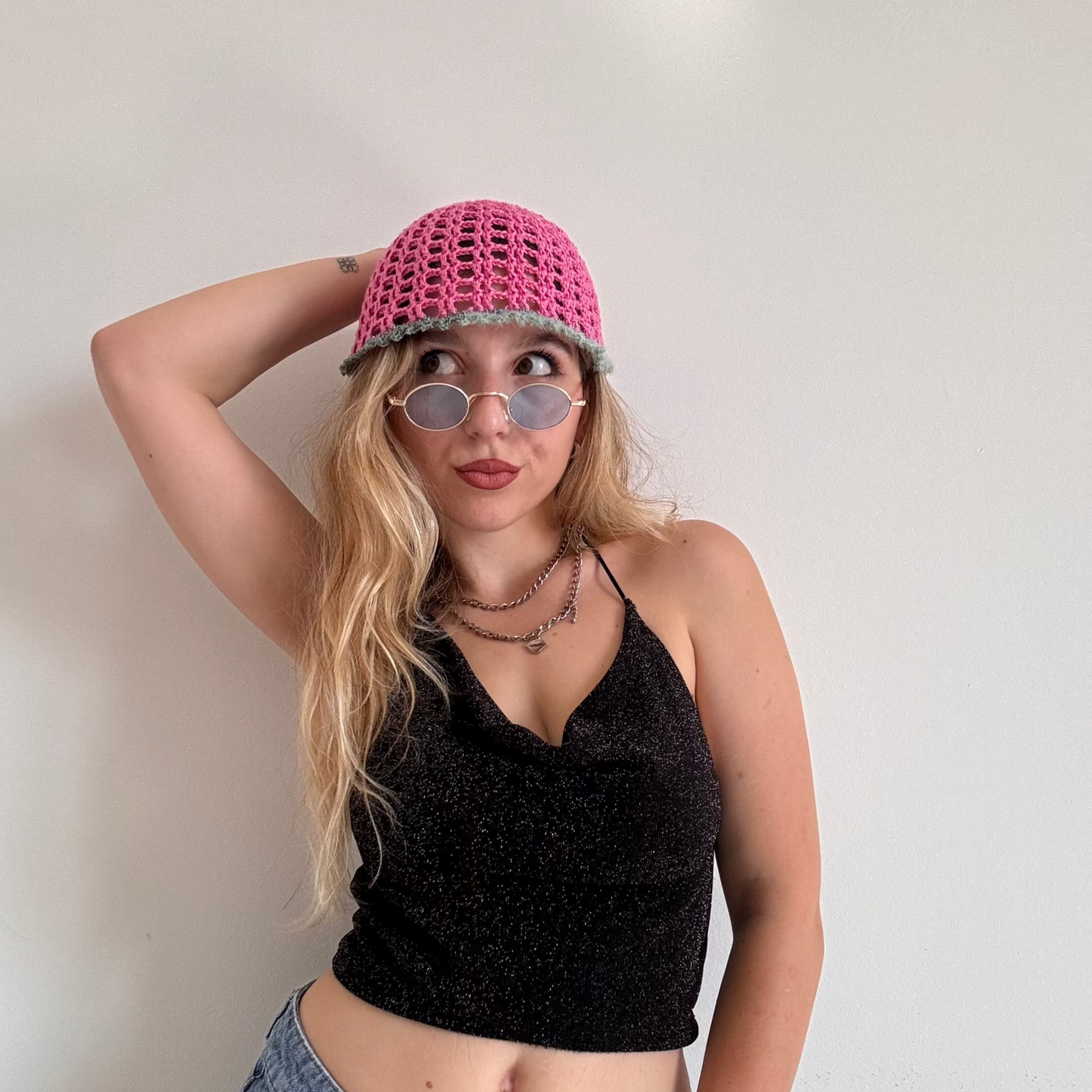Mesh hat